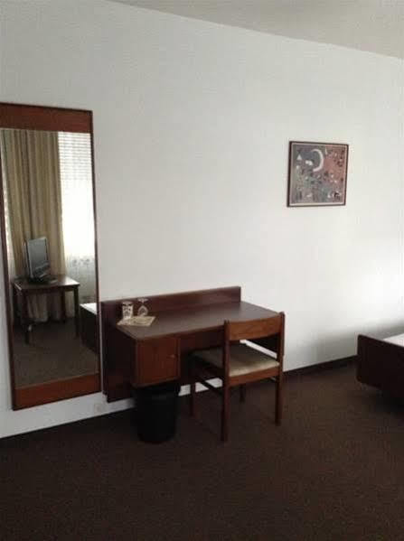 Hotel Fleur-de-lys 3*